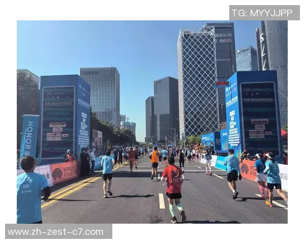 深马博览会开幕+领物开端!跑友赞参赛包有惊喜:很交心 深马博览会开幕+领物开端!跑友赞参赛包有惊喜:很交心